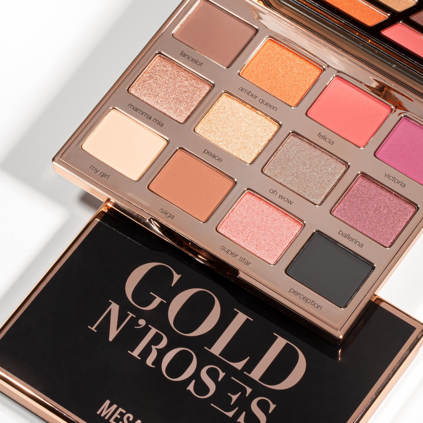 GOLD N'ROSES EYESHADOW PALETTE