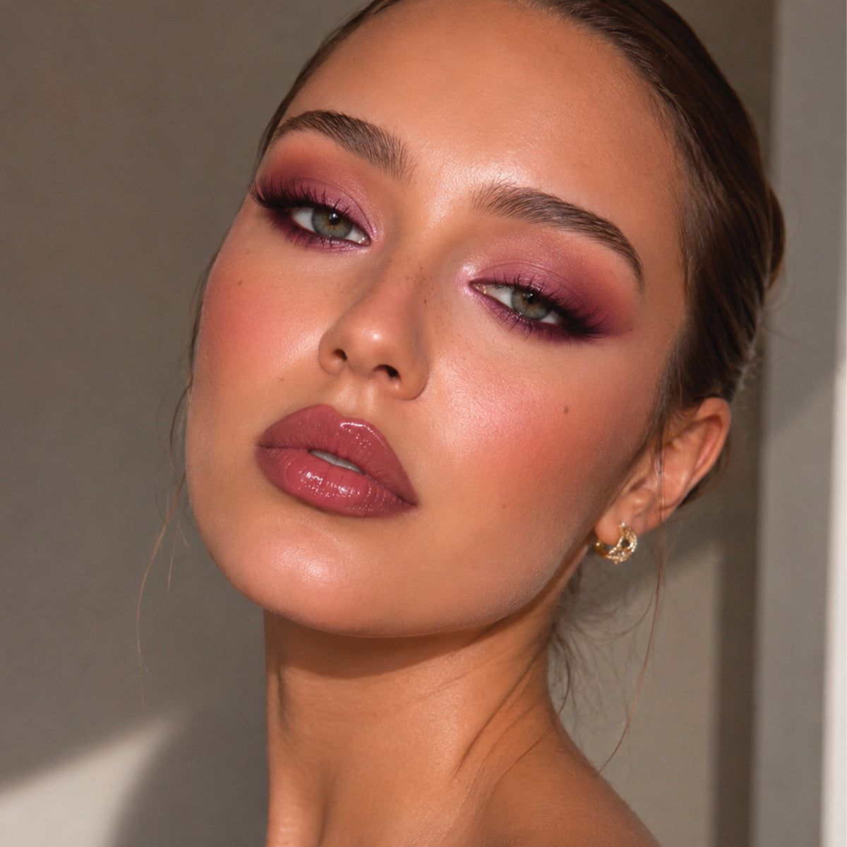 COLOUR THEORY - 102 MAUVE ATELIER